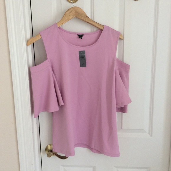 Ann Taylor cold shoulder top - Picture 3 of 6